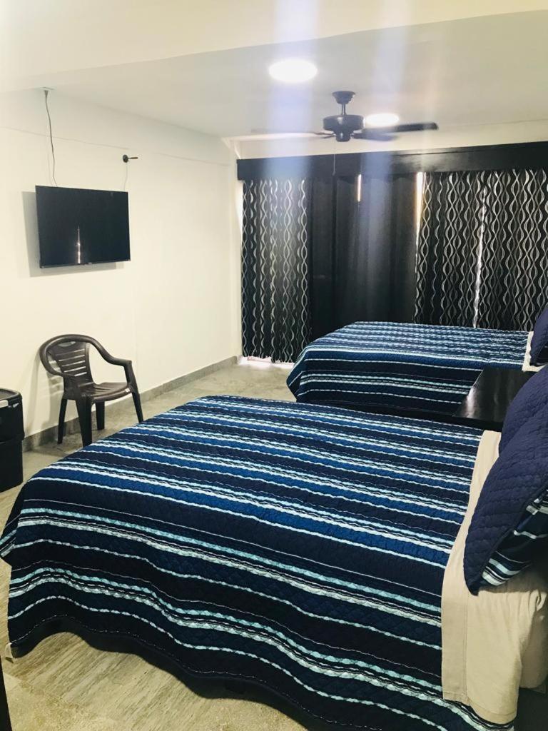 Hotel And Suites Cananea מראה חיצוני תמונה